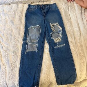 Fashion Nova Baggy Jeans